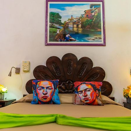 Hotel Posada De Roger Πουέρτο Βαγιάρτα Εξωτερικό φωτογραφία